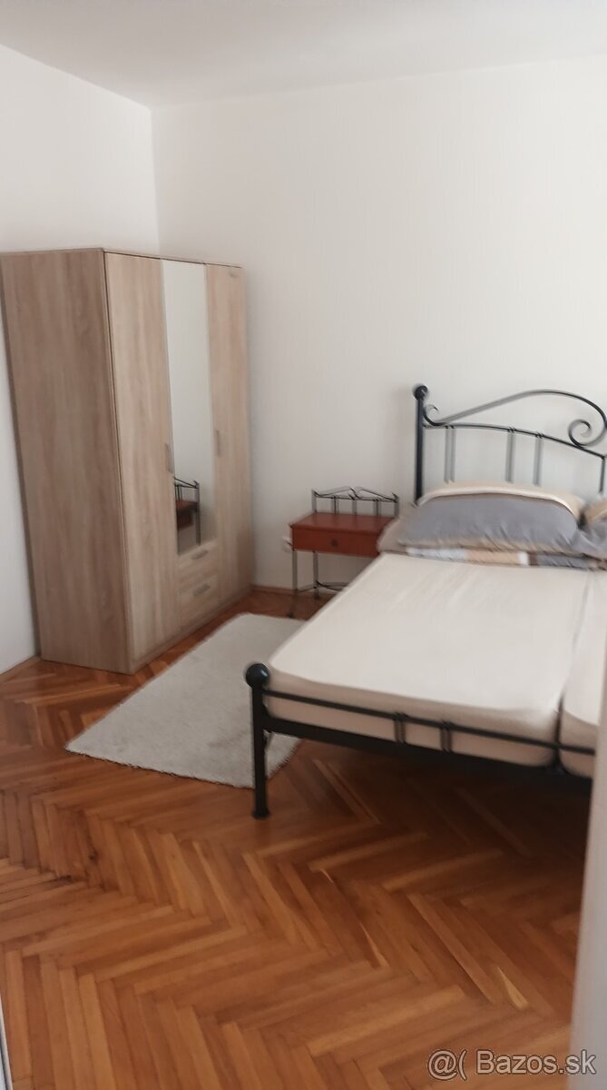 Predám 2-izbový byt v tichej lokalite - 4