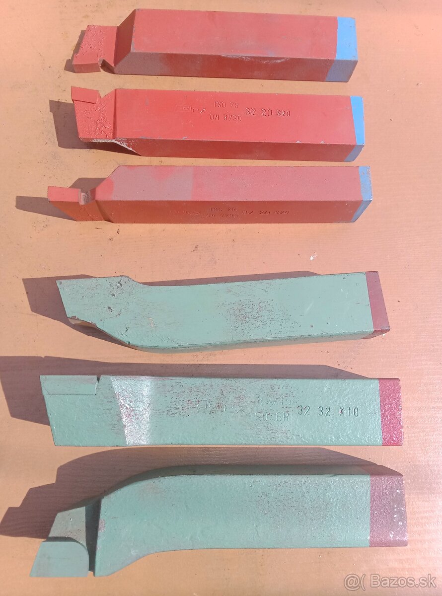 , Vratidlo, Hroty, Noze - 4