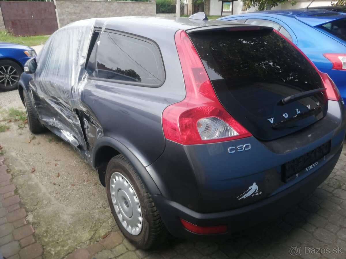 +Volvo C30 - 4