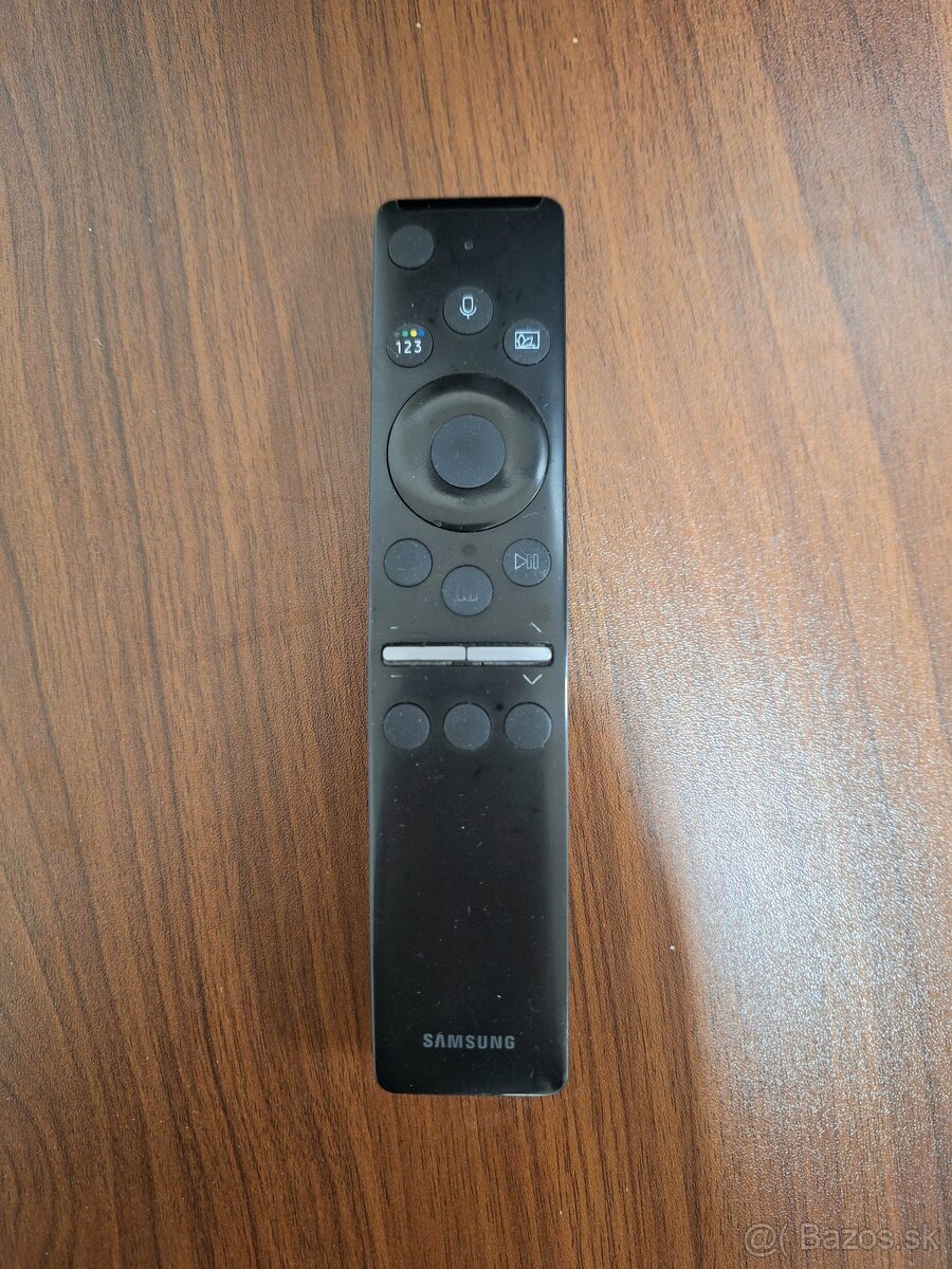 Samsung UE43TU8072 - 4