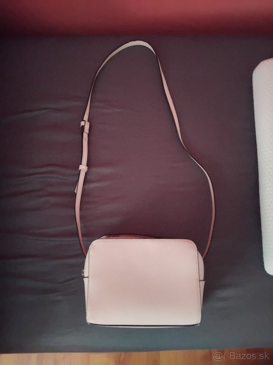 Damska ruzova kabelka - 4