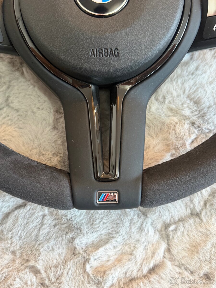 BMW volant F-seria✅ - 4