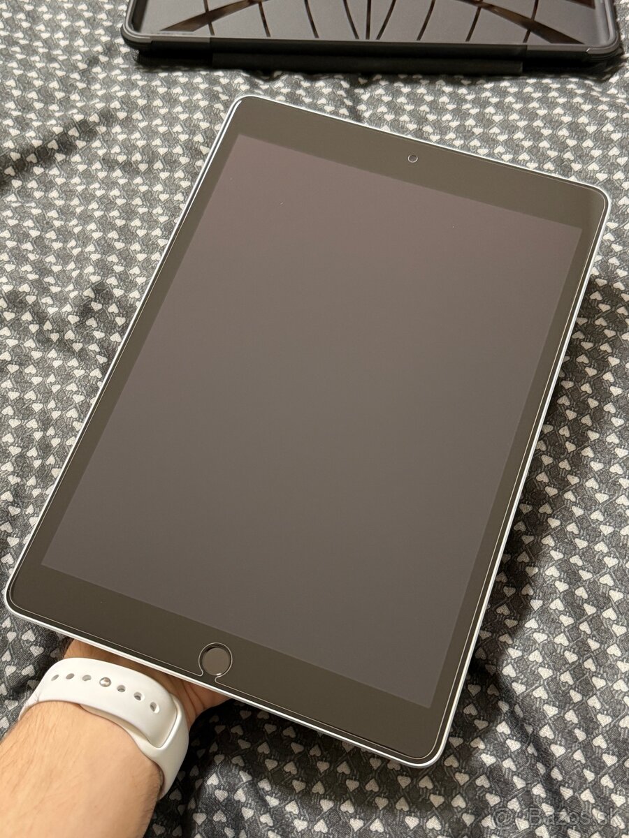 Apple iPad 10.2 2021 - 4