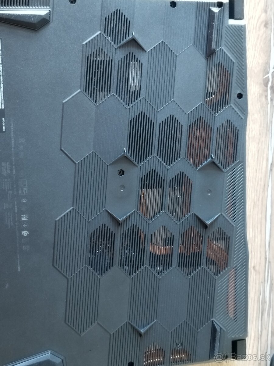 MSI Katana 15 b13v zaruka do 2/2028 - 4