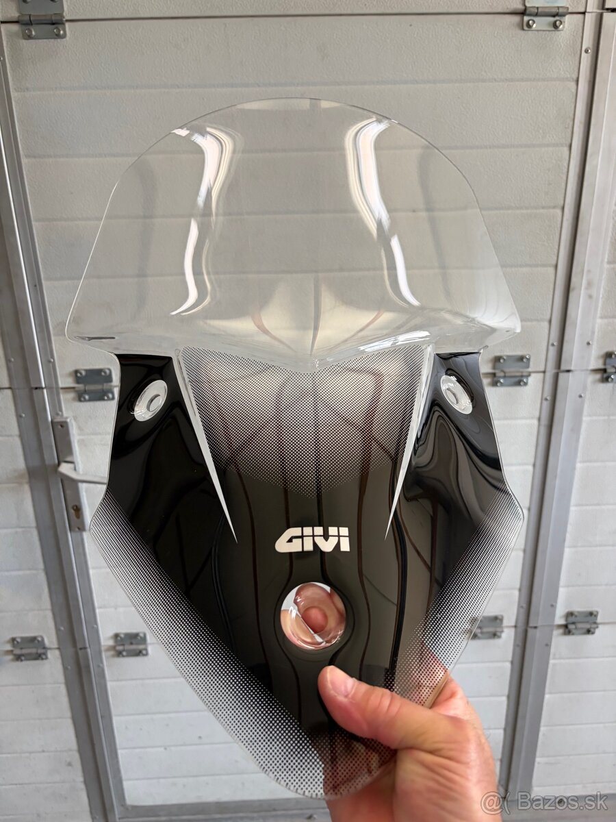 Turistické plexi GIVI pre DUCATI Multistrada - 4