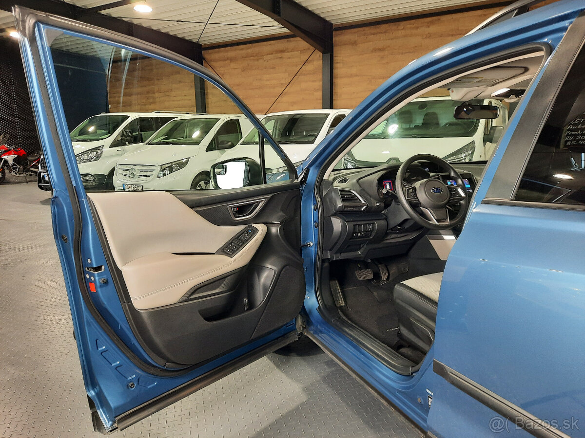 Subaru Forester 2,5L benzín 4x4 136 kW/185 PS - 4