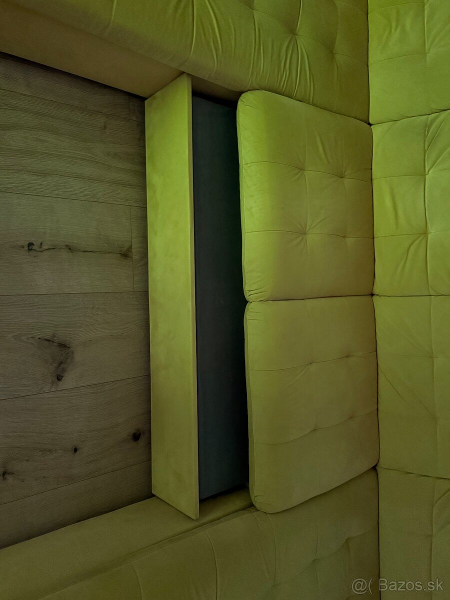 Veľká rohová sedacia súprava do U - 4