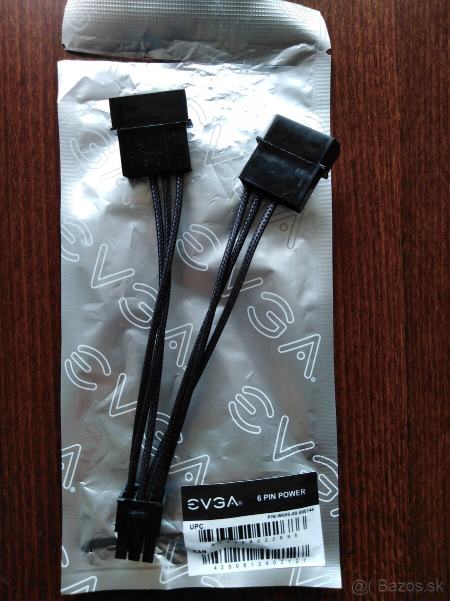 Káble VGA, 6 PIN power , SATA - 4