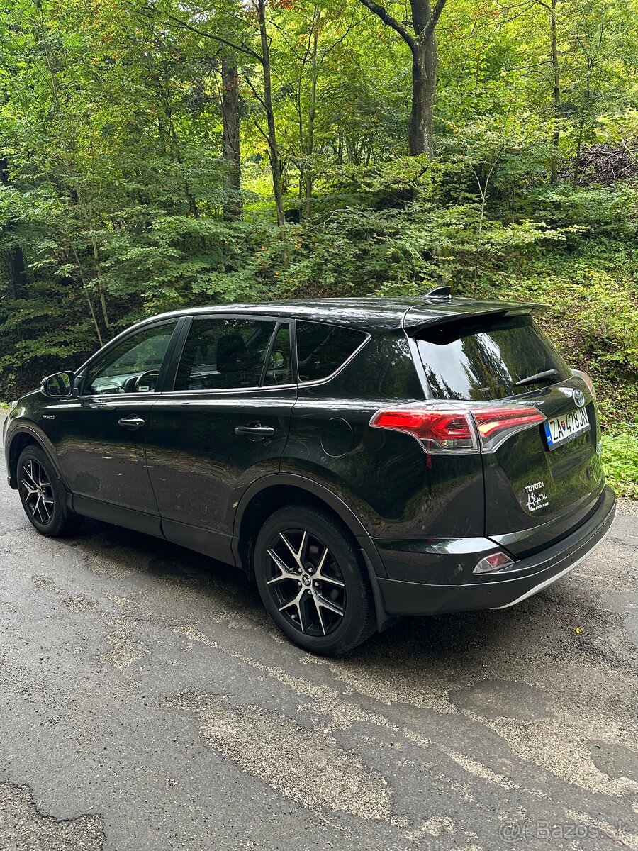 Toyota Rav4 Hybrid - 4