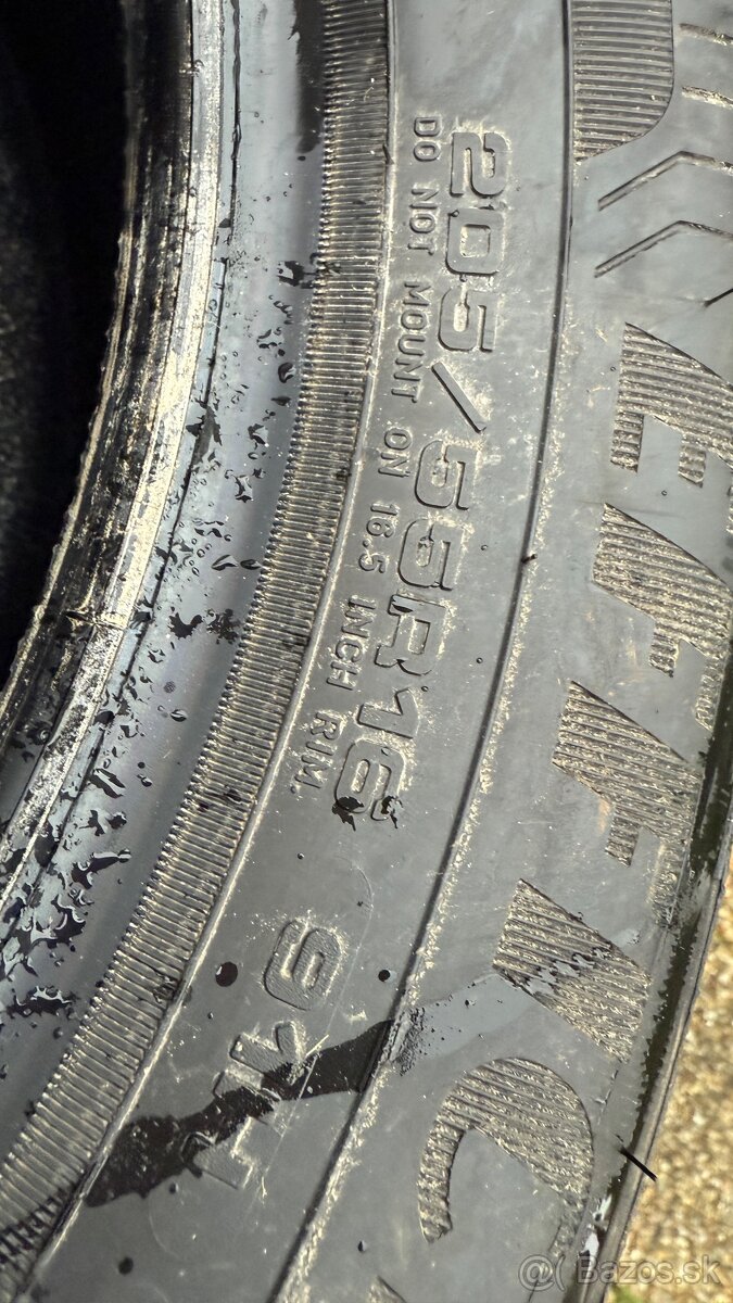 Goodyear efficient grip performance 205/55/16 91H - 4