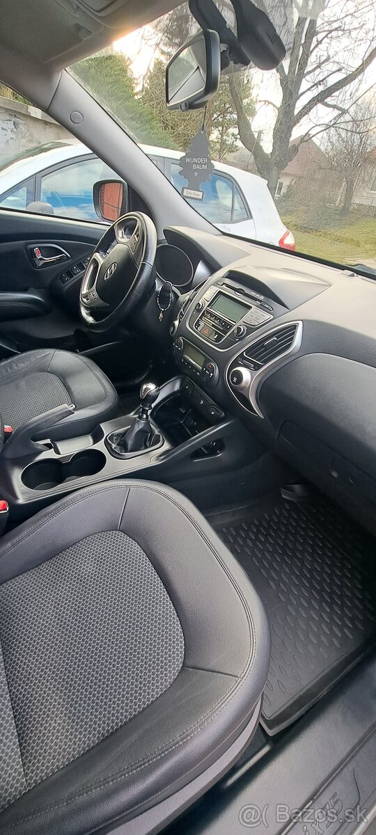 Hyundai ix35 - 4
