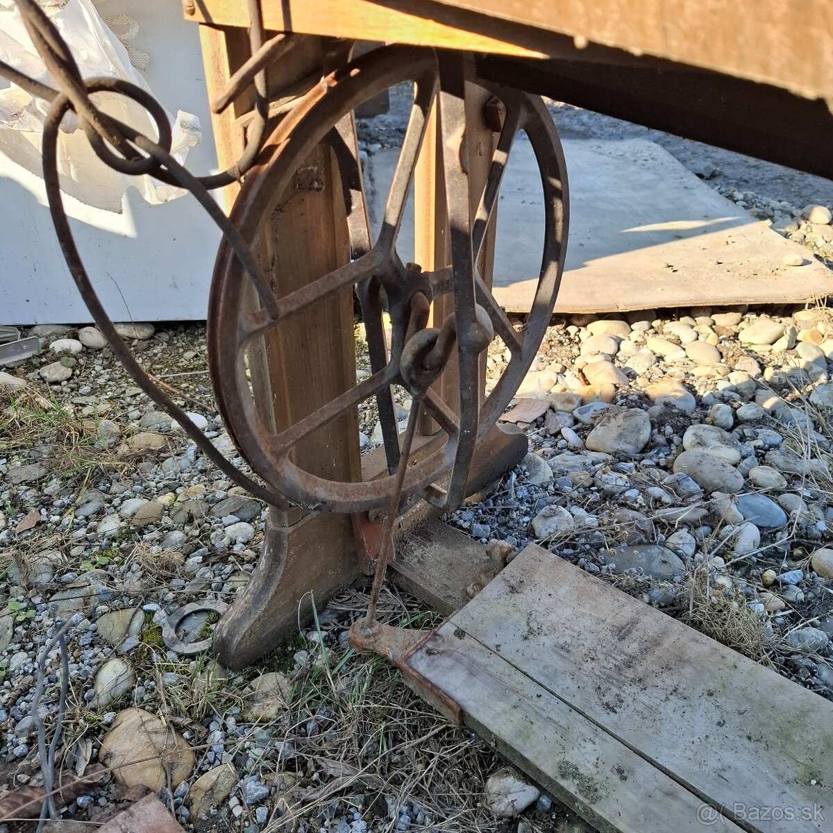 Retro šijaci stroj - 4