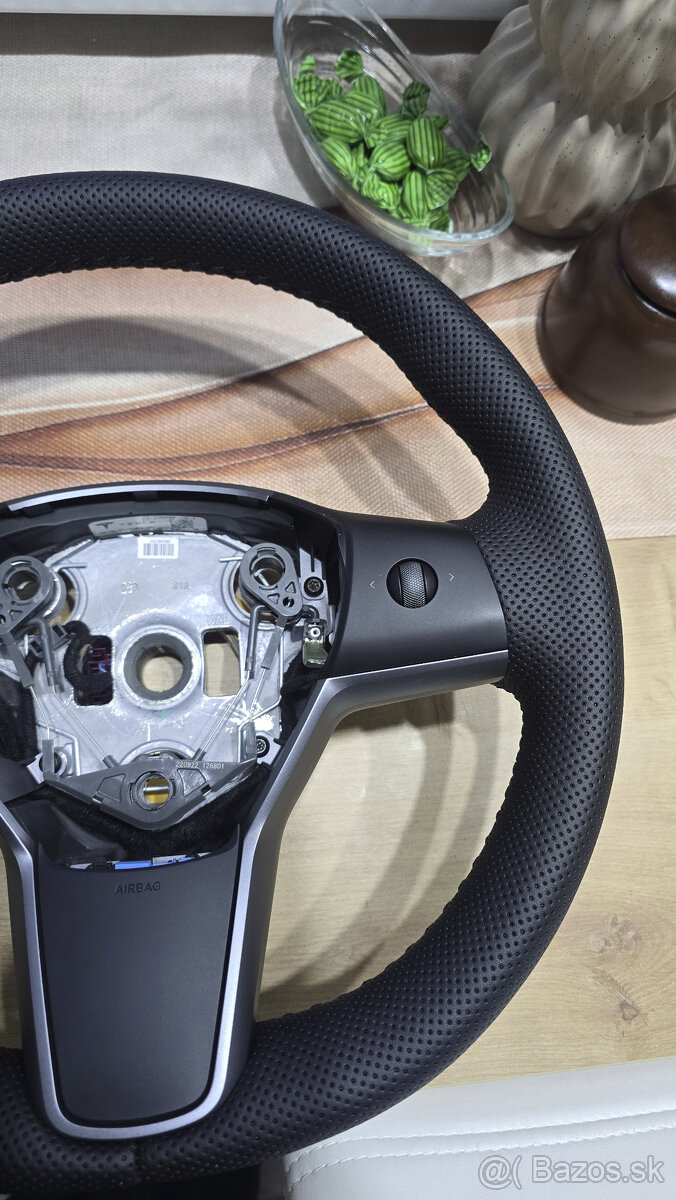 volant TESLA model 3 , Tesla model Y ŠPECIAL - 4