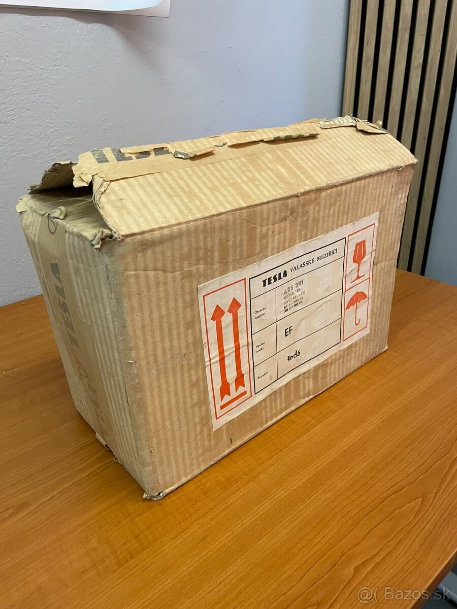 Tesla Rádio - 4