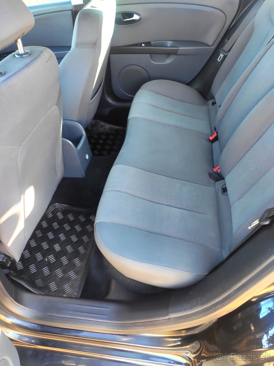 Predám Seat Leon - 4