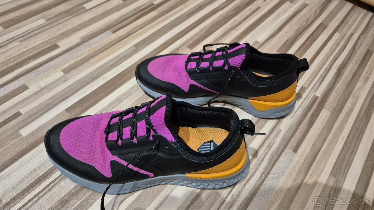 Bežecké topánky Nike WMNS ODYSSEY REACT 2 SHIELD - 4