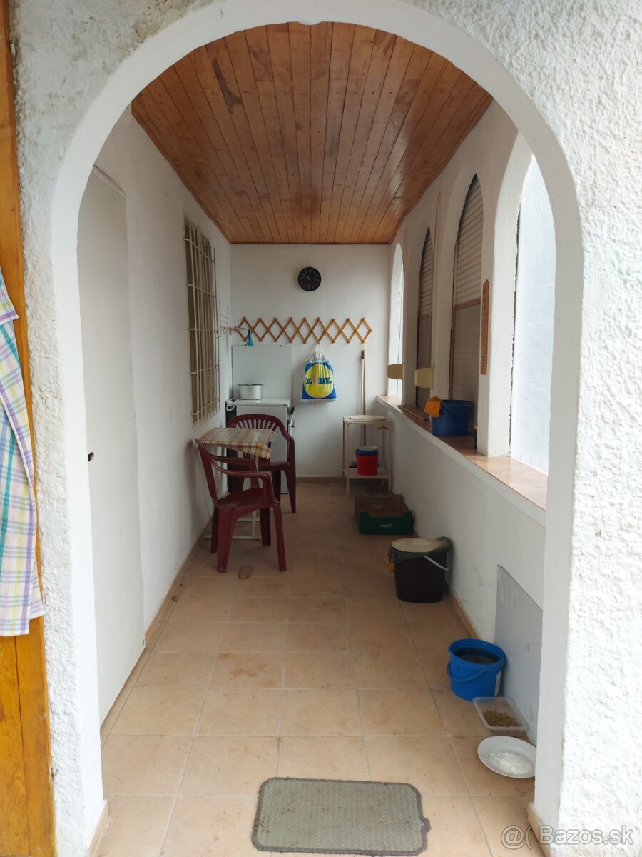 Predám- Chatka so záhradou - 4