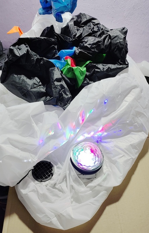 Nafukovacia svietiaca vianočná dekorácia s osvetlením - 4