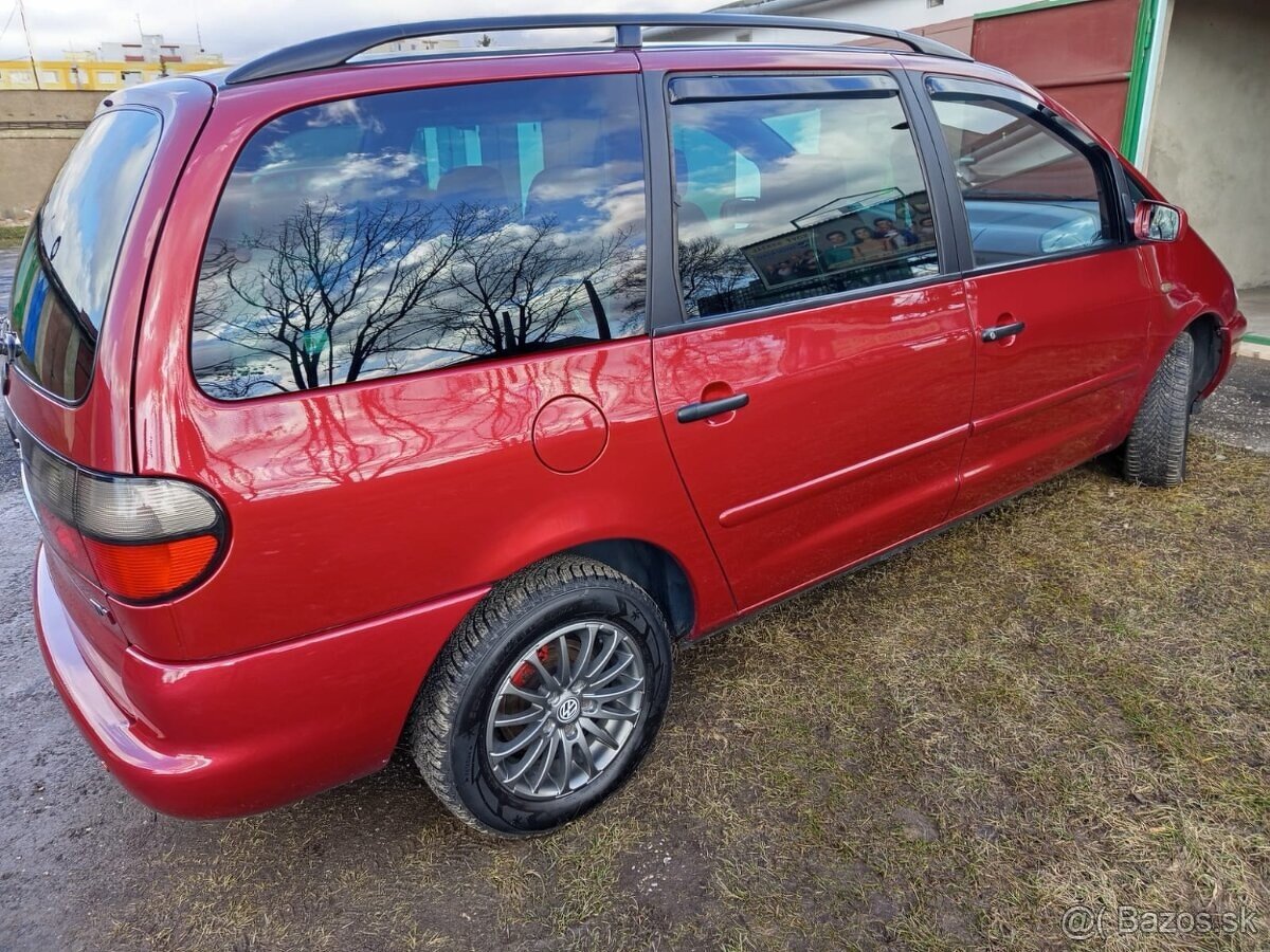 Predám VW Sharan, 1.9 TDI (81kW), r.v.2000 - 4