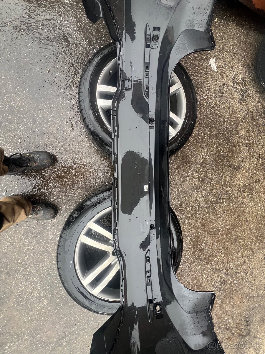 Nárazník vw golf mk8 gti zadný - 4