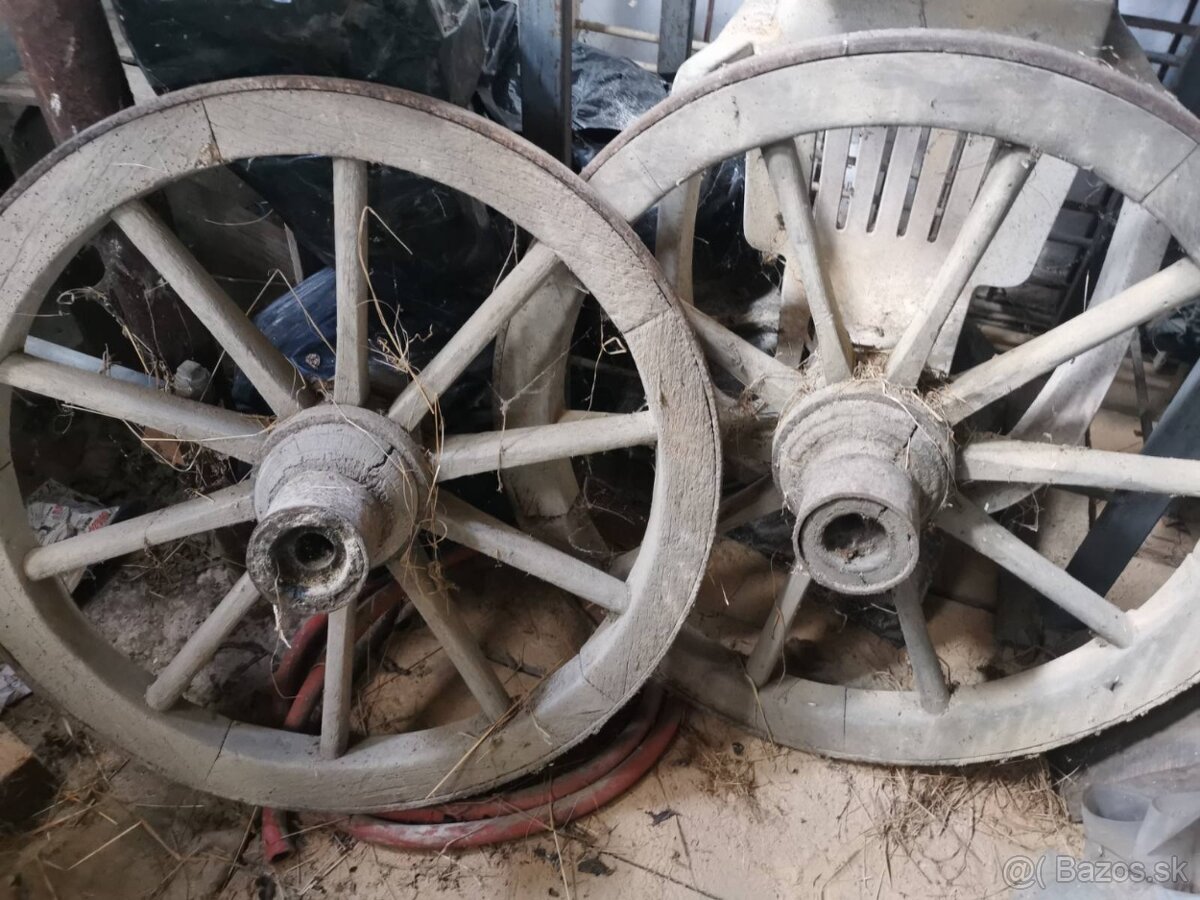 Koleso na koč na voz - 4