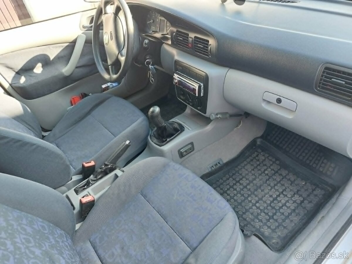 Škoda Octavia 1.6i - 4