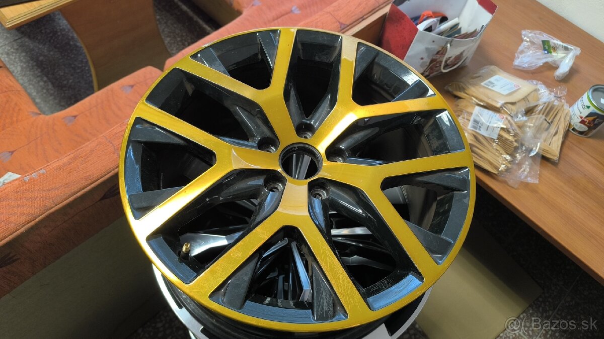 Elektrony vw beetle r18 - 4