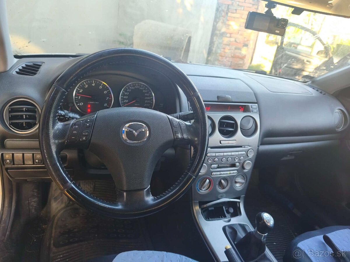 Mazda 6 1.8 - 4