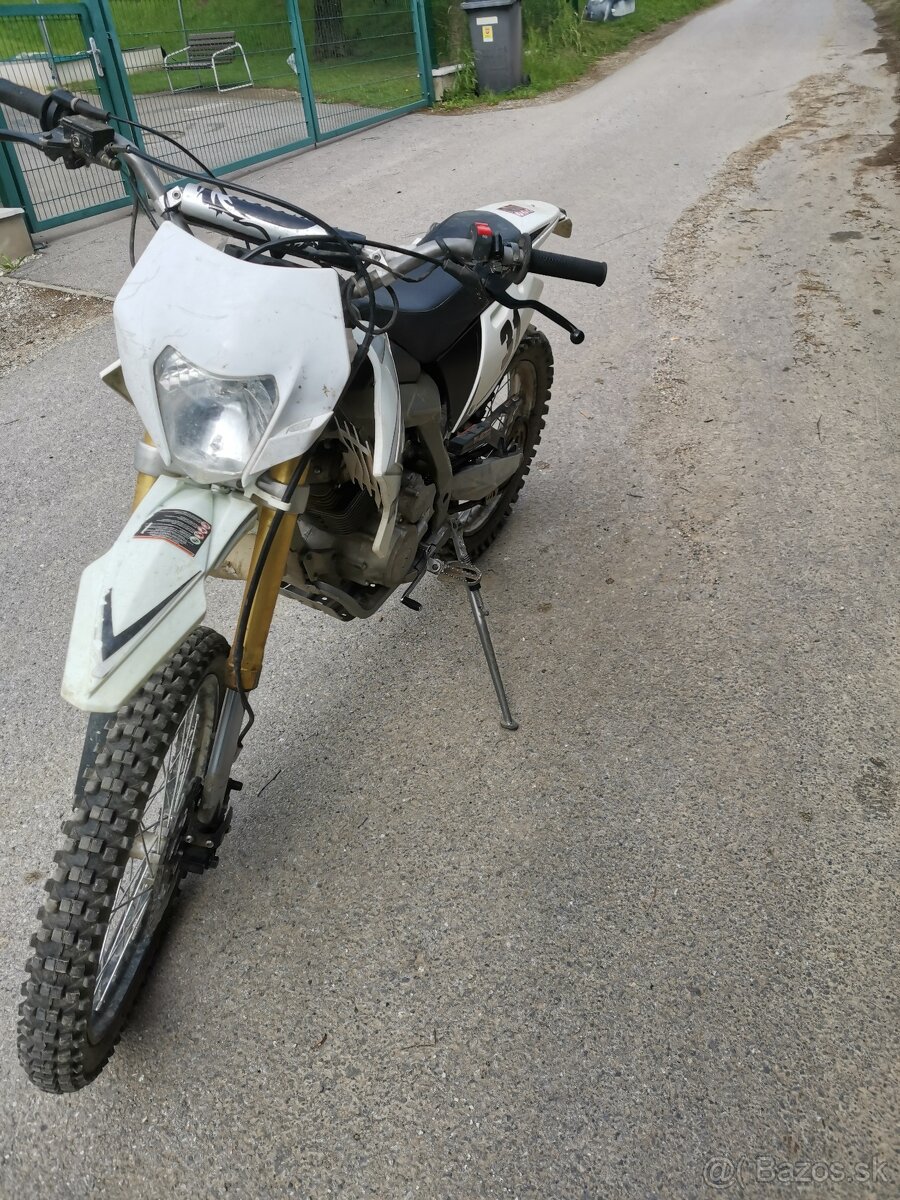 Predam pitbike 250