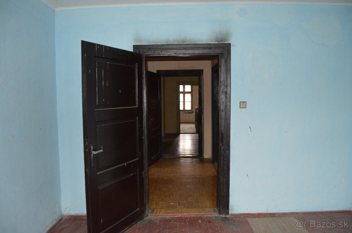 Znížená cenaObjekt vhodný na bývanie, podnikanie - 4