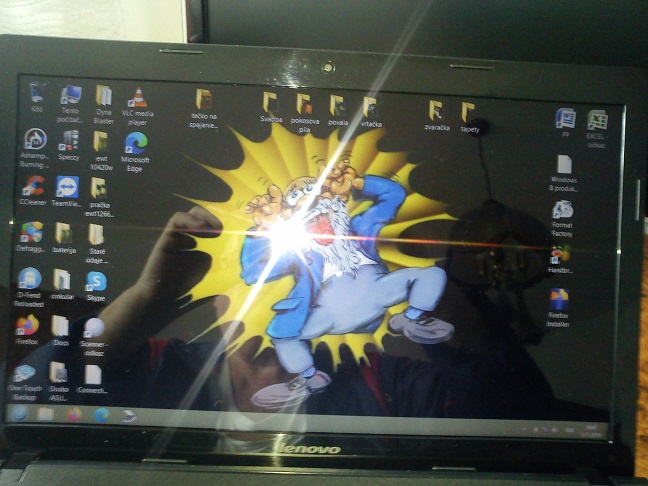 Predám notebook. - 4