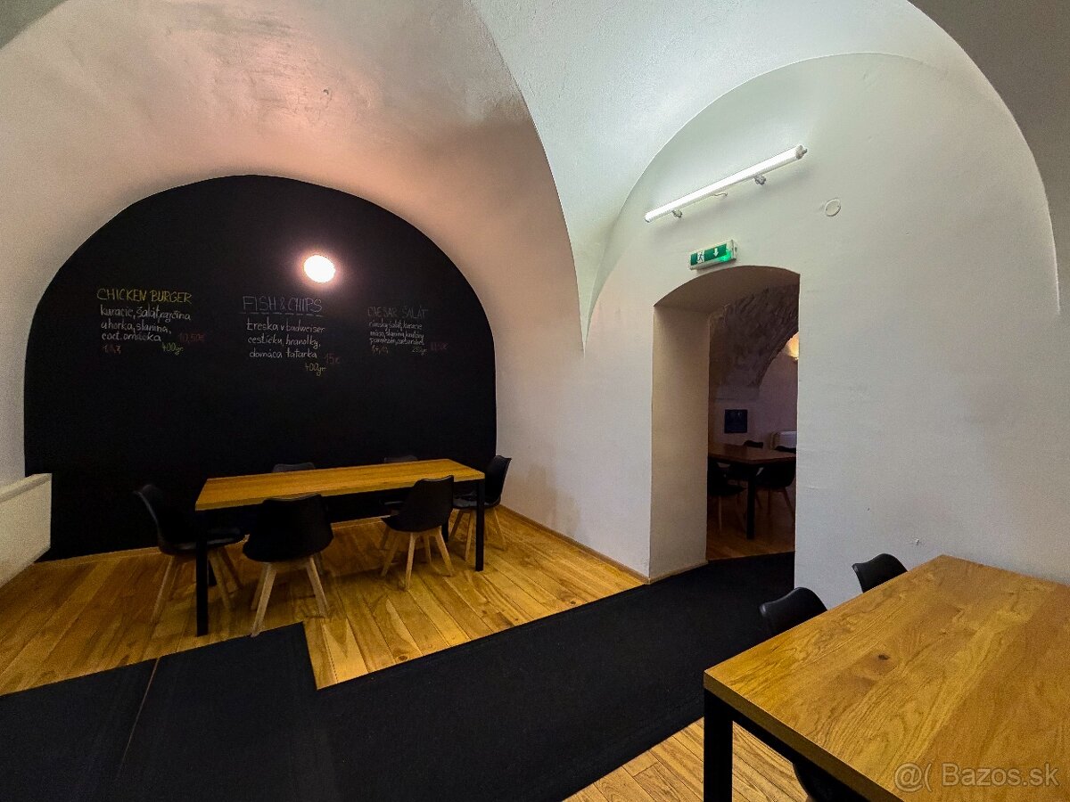 NEO | Zabehnutý gastro podnik v historickom centre Trnavy - 4