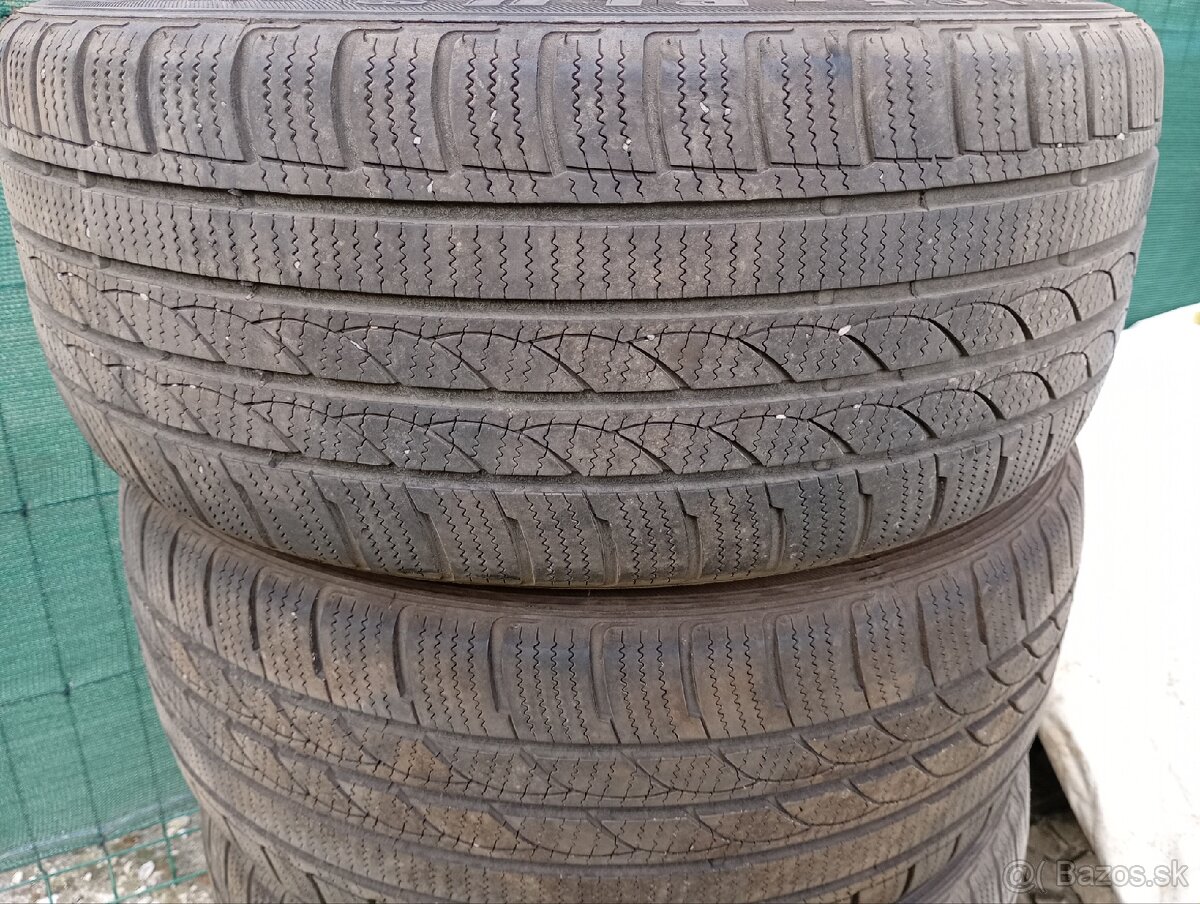 205/40 r17 zimné - 4