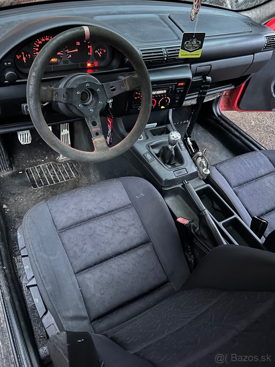 Bmw e36 compact 316i so samosvorom - 4