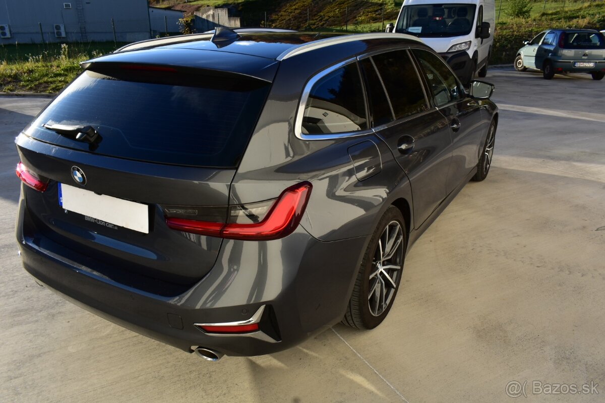 BMW Rad 3 Touring 320d xDrive A/T Luxury edition 4X4 - 4