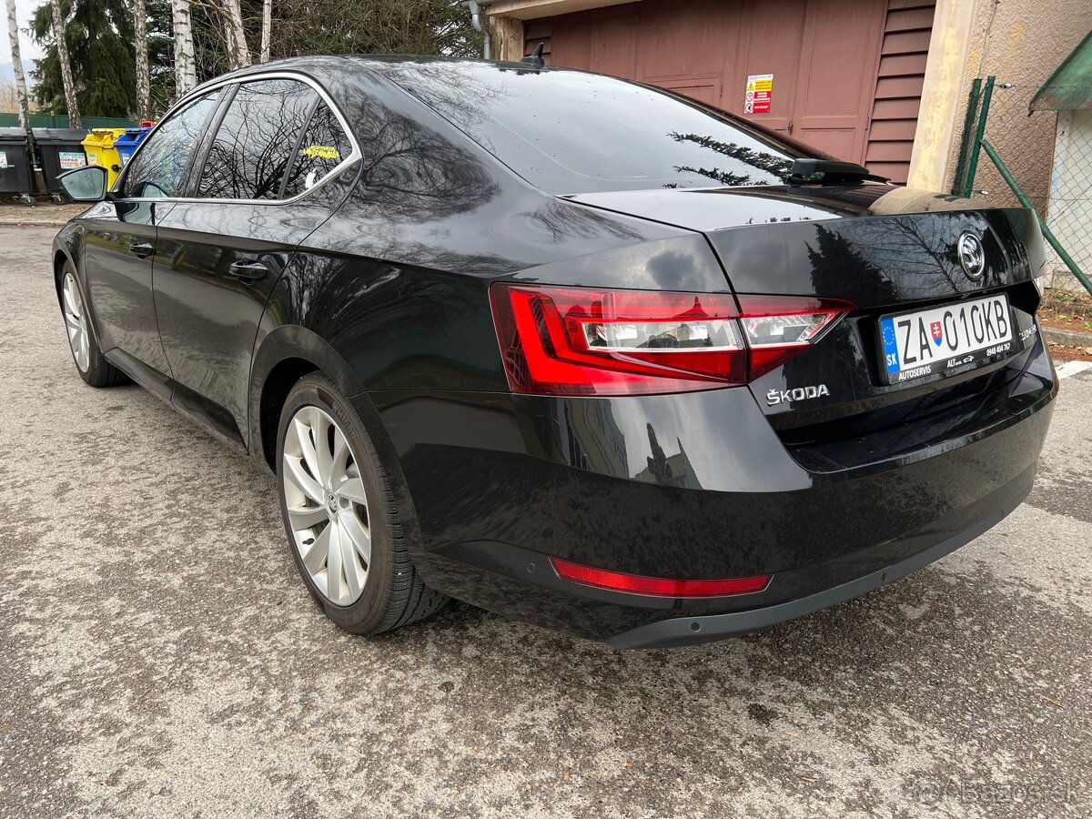 Superb 3 sedan 1.8TSI 132kW 180K - 4