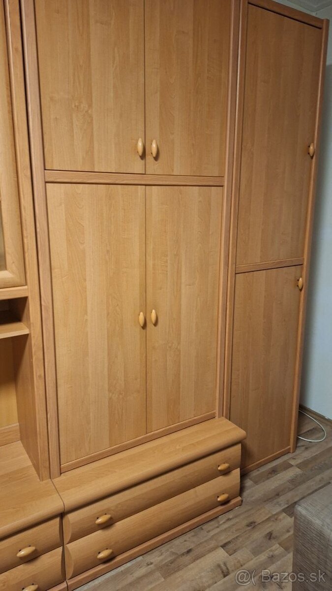 Predám drevenú obývaciu stenu - 4