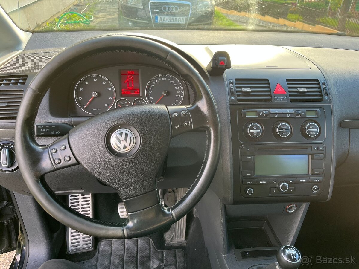 VW Touran 2.0 CNG ecofuel - 4