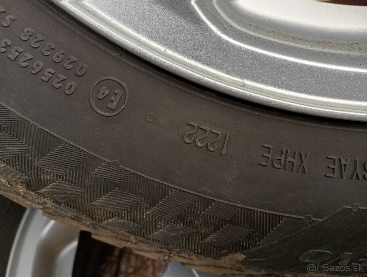 5x100 R15 celoročne - 4