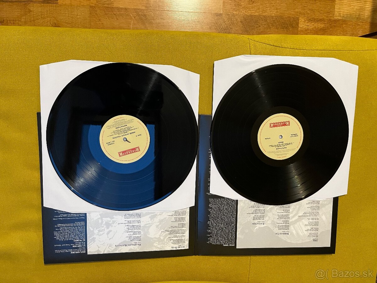 LP Sepultura, Living Death - 4