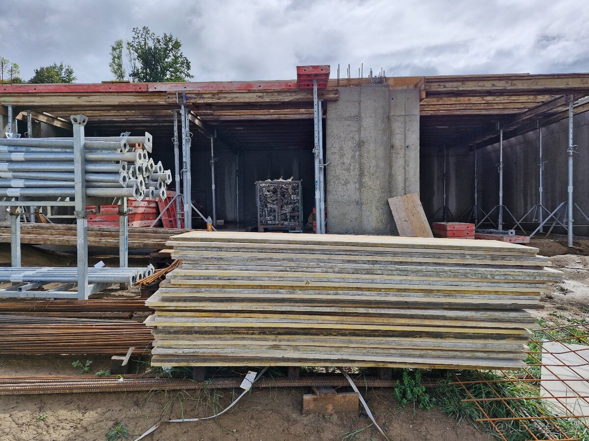 SŤAHOVANIE A PREPRAVA - 4