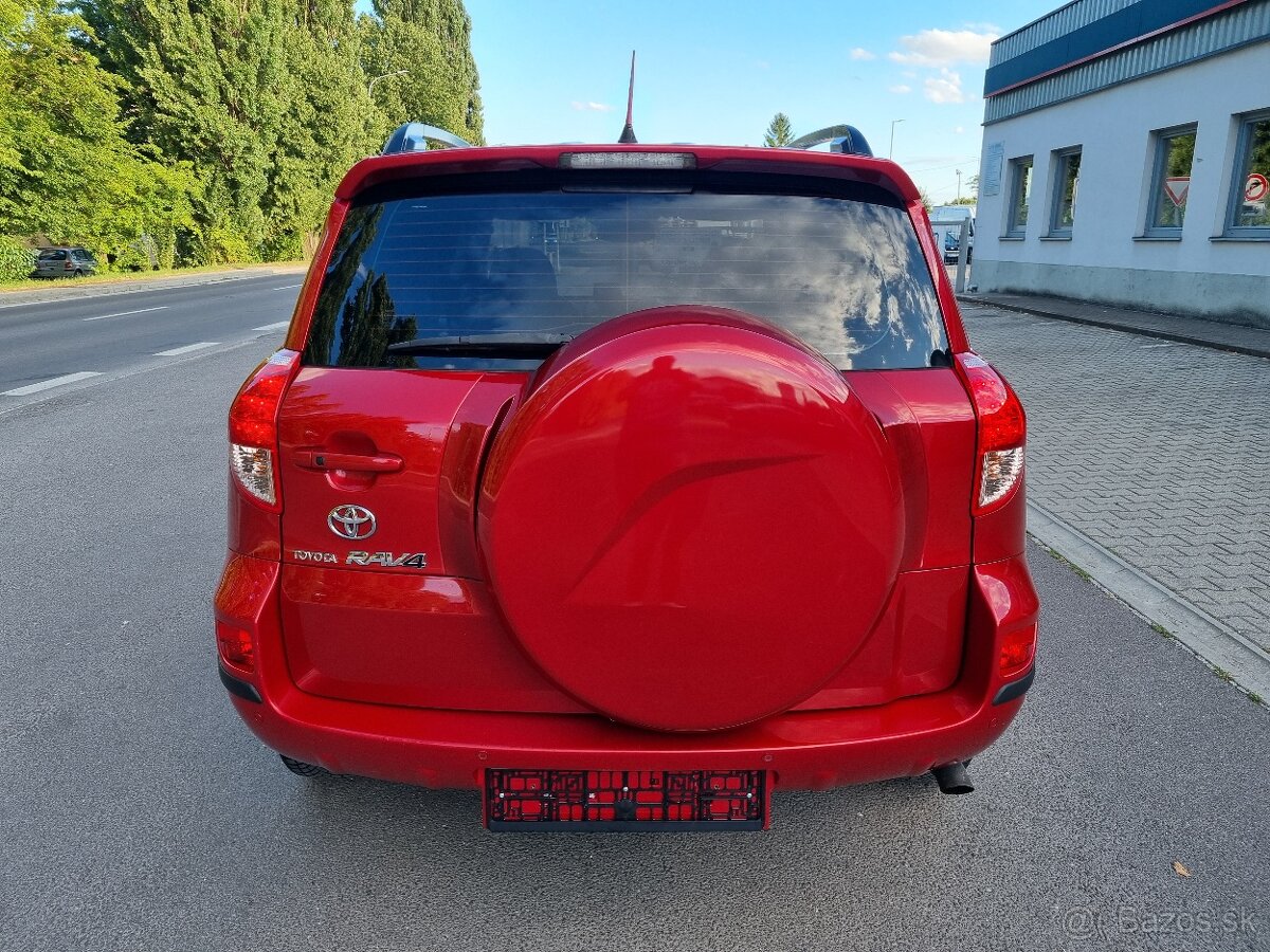 ===Toyota RAV4 2.0 VVT-i Lux A/T=== - 4