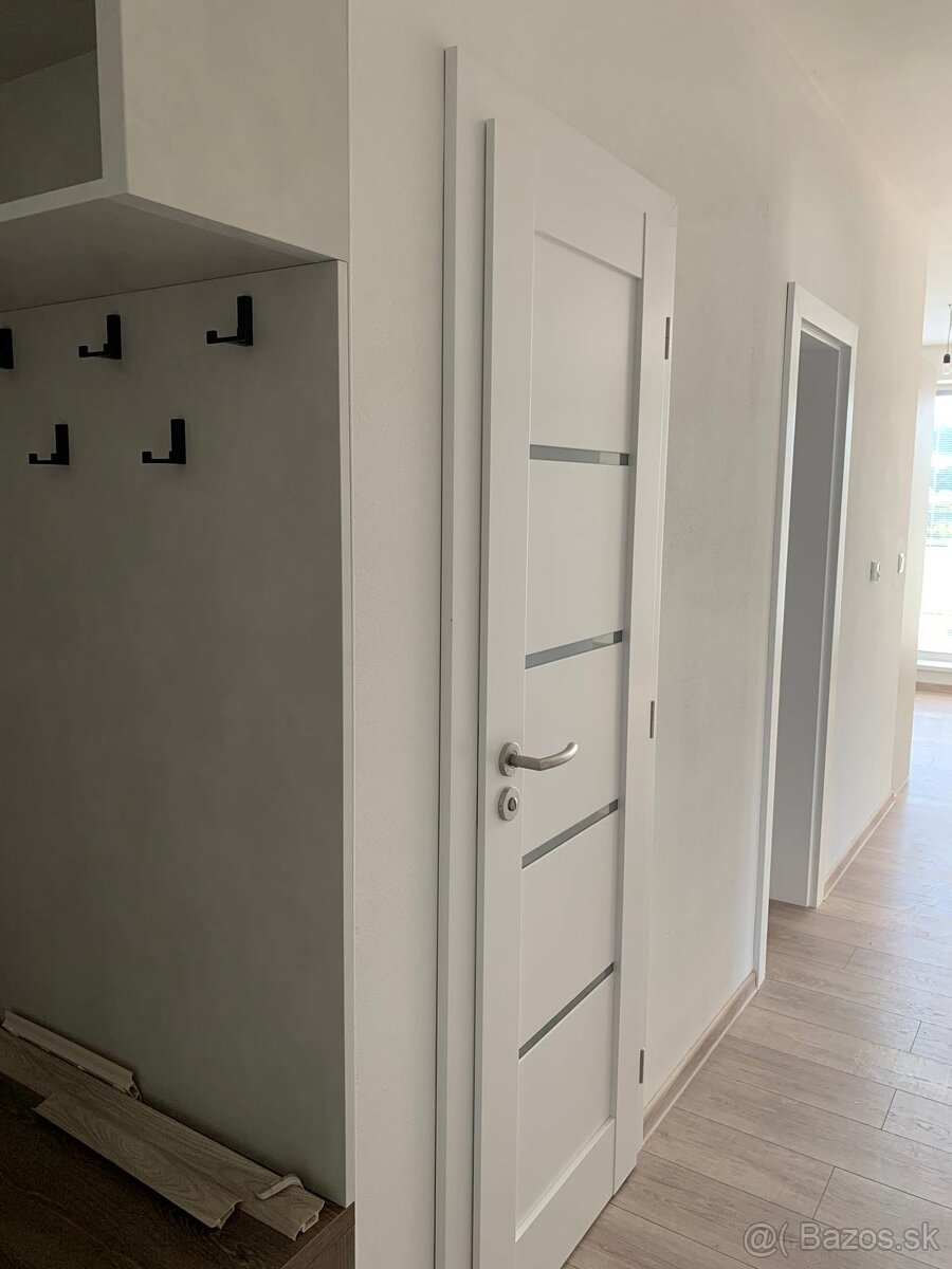 Prenájom 2 - izbový byt - 4