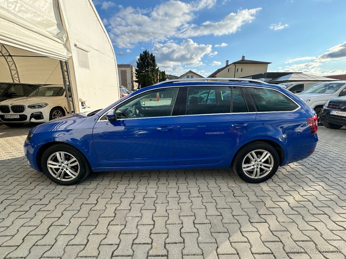 Škoda Octavia Combi 2.0 TDI Ambition DSG - 4
