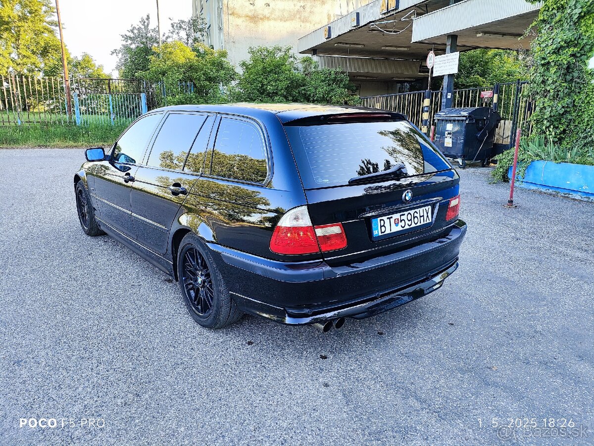 BMW E46 325i Touring - 4
