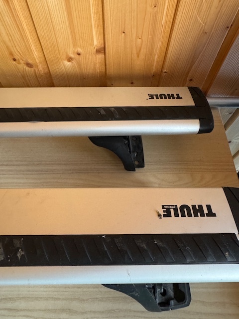 Strešný nosič Thule Rapid System 753 - 4