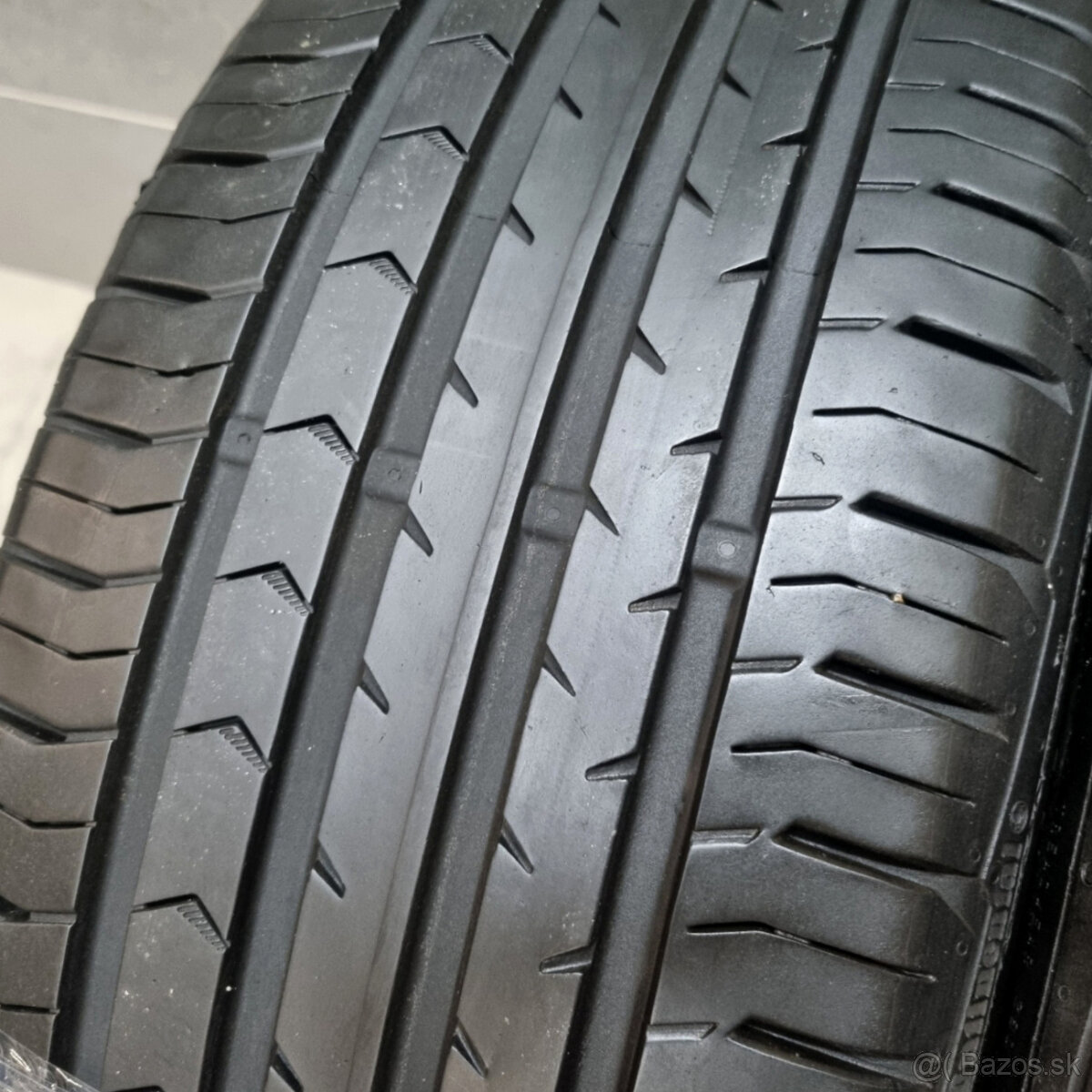 Letné pneumatiky 215/55 R17 CONTINENTAL - 4