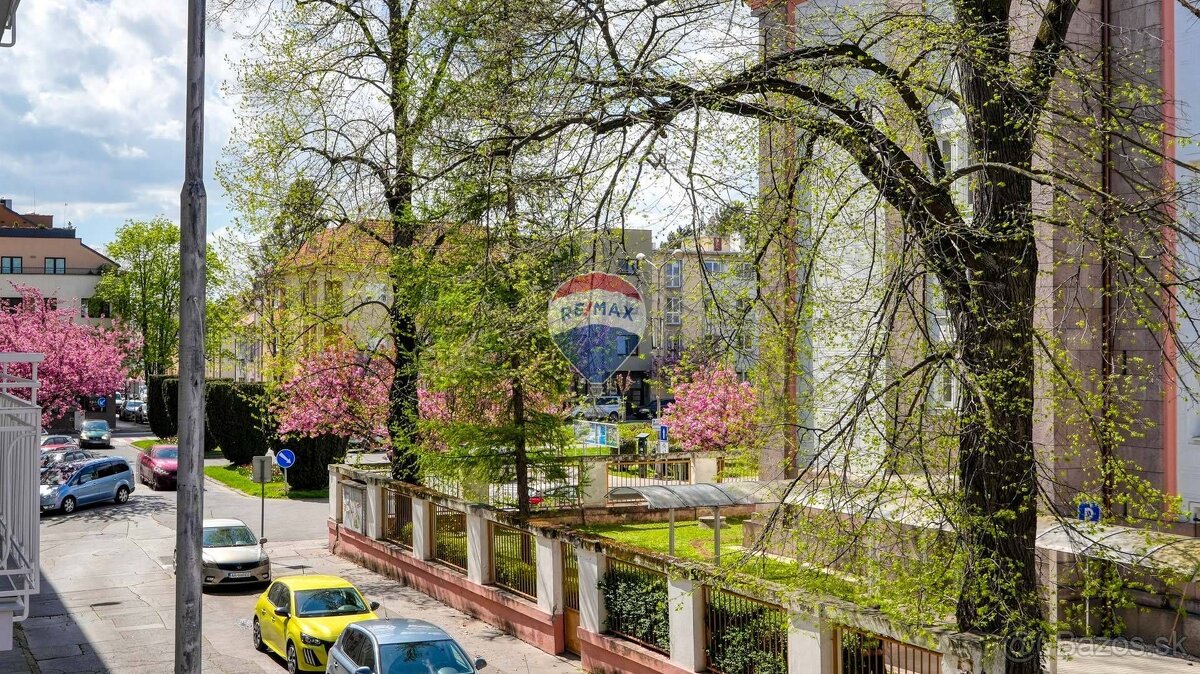 Priestranný 3-izbový byt v centre Piešťan - 4