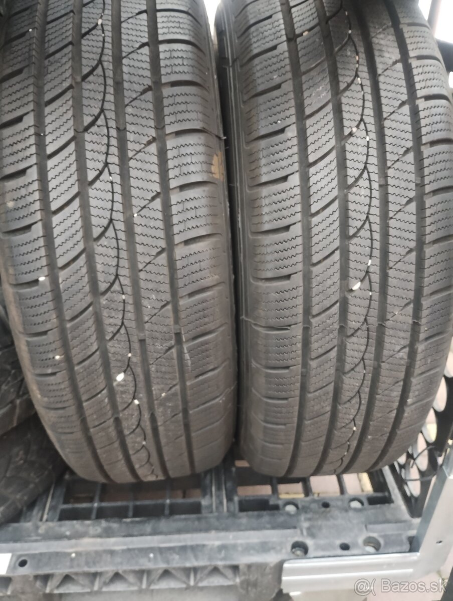 Zimné pneu.SUV- 235/65R17 Imperial Ice plus - 4