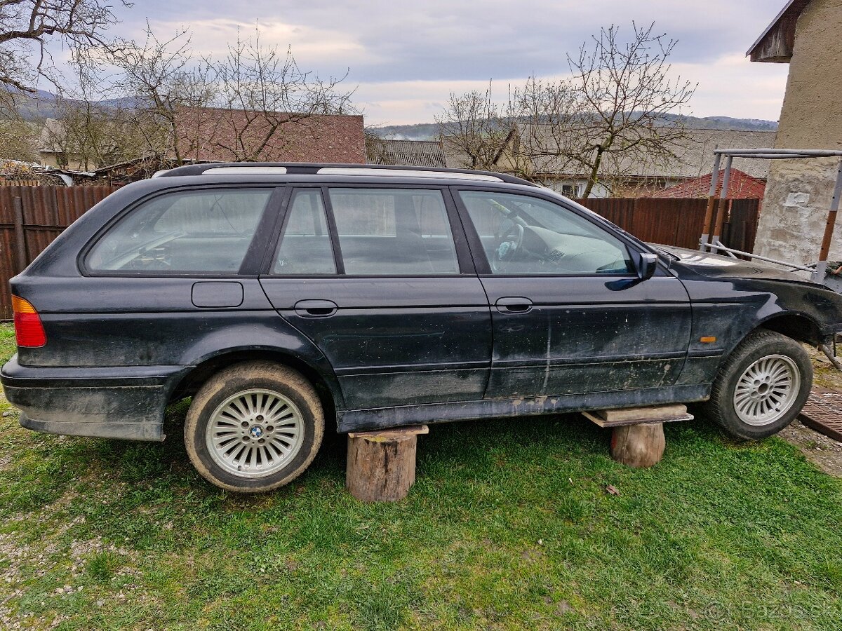 BMW e39 touring facelift diely - 4